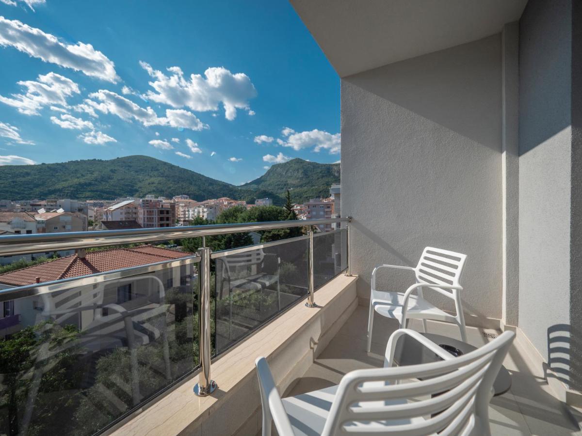 Hotel Idila Budva Exteriör bild