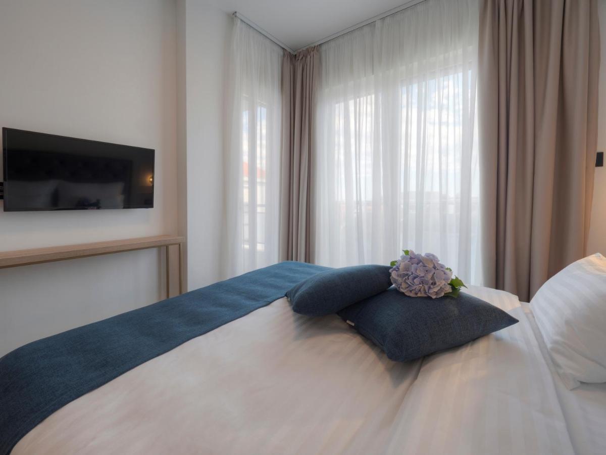 Hotel Idila Budva Exteriör bild